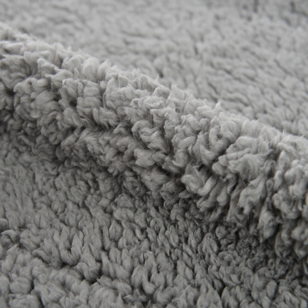 Soft Fleece Dog Blanket Mat