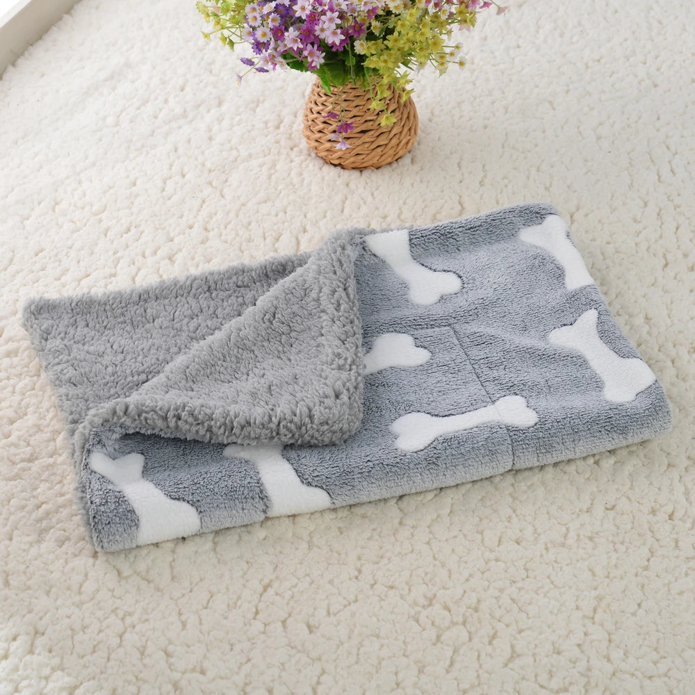 Soft Fleece Dog Blanket Mat