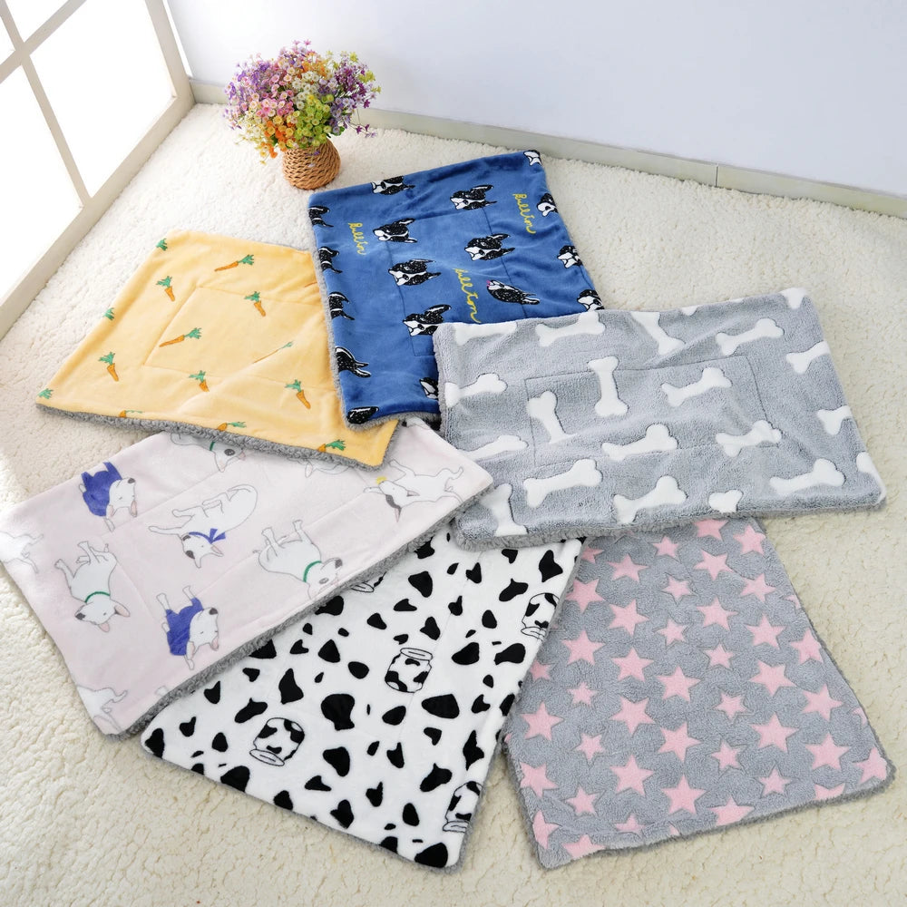 Soft Fleece Dog Blanket Mat